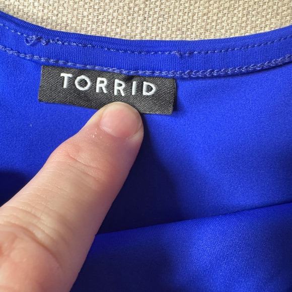 Torrid Sculpting Double Scoop Electric Blue Bodysuit Snap Closure Plus Size 1X - Picture 7 of 7